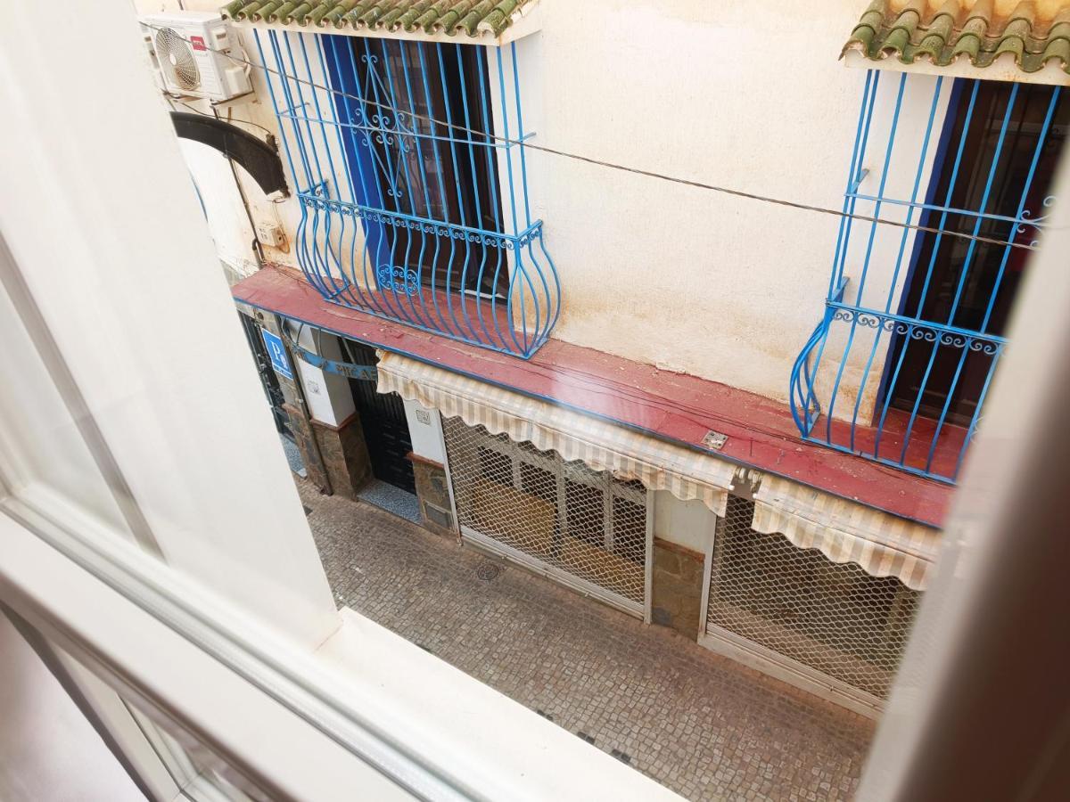 Baj - Apartamentos En Playa Bajondillo, ตอร์เรโมลิโนส ภายนอก รูปภาพ